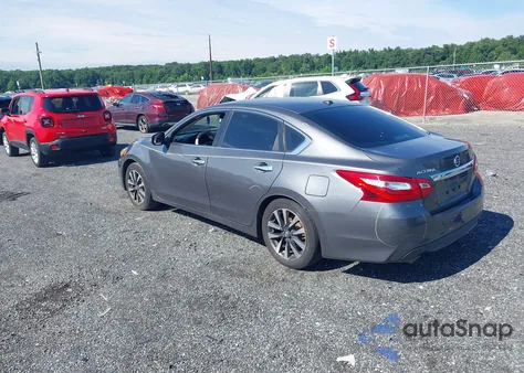 2017 Nissan Altima 2.5 Sv z USA, uszkodzony, nr VIN 1N4AL3AP9HC150388